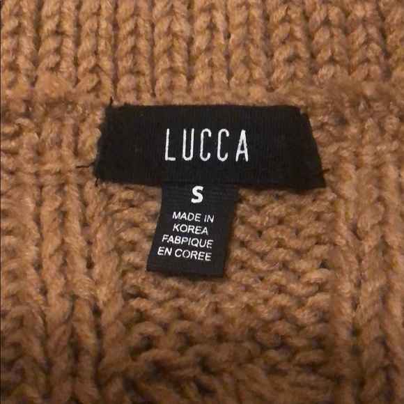 Lucca Couture| Fringe Off-Shoulder Sweater - Picture 5 of 5
